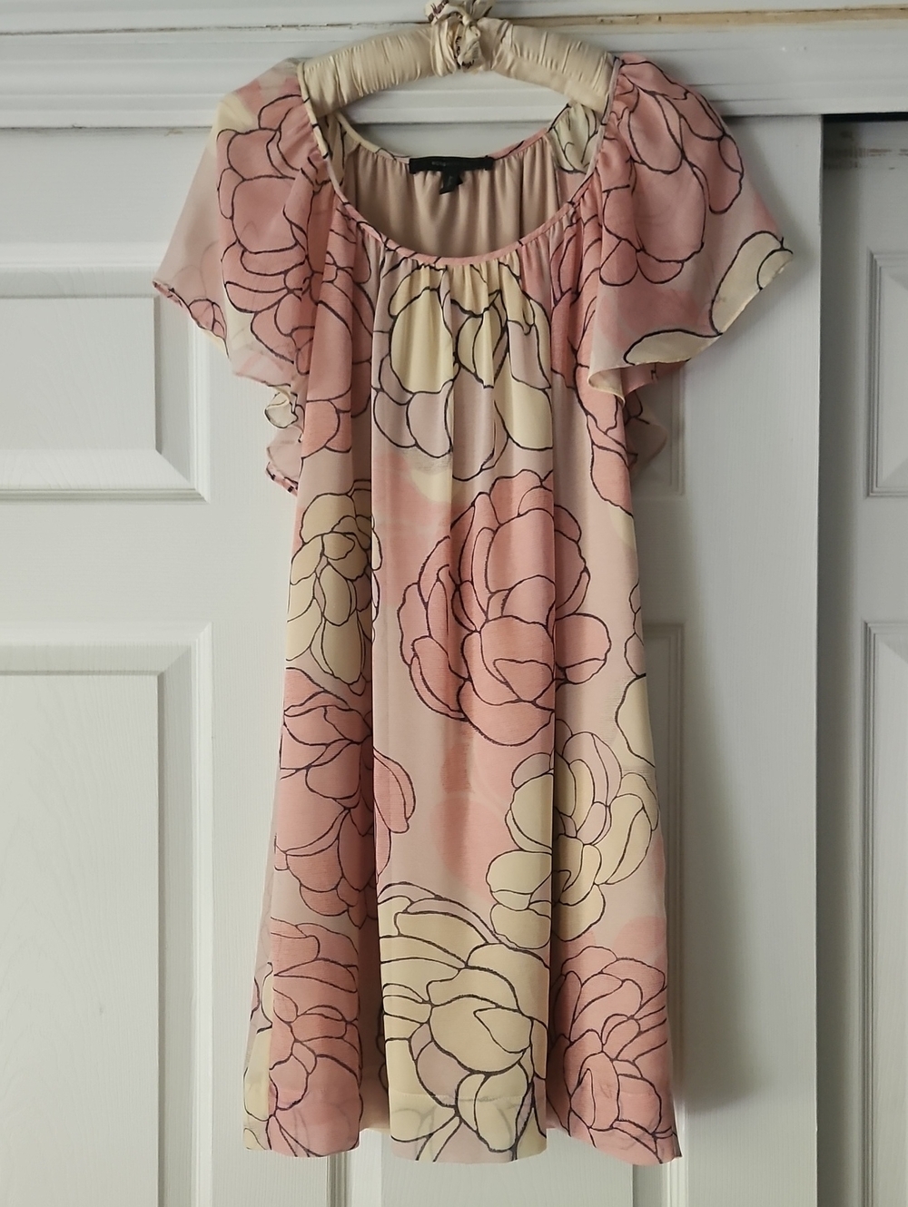 BCBGMaxAzria Pink and Cream Floral Mini Dress
